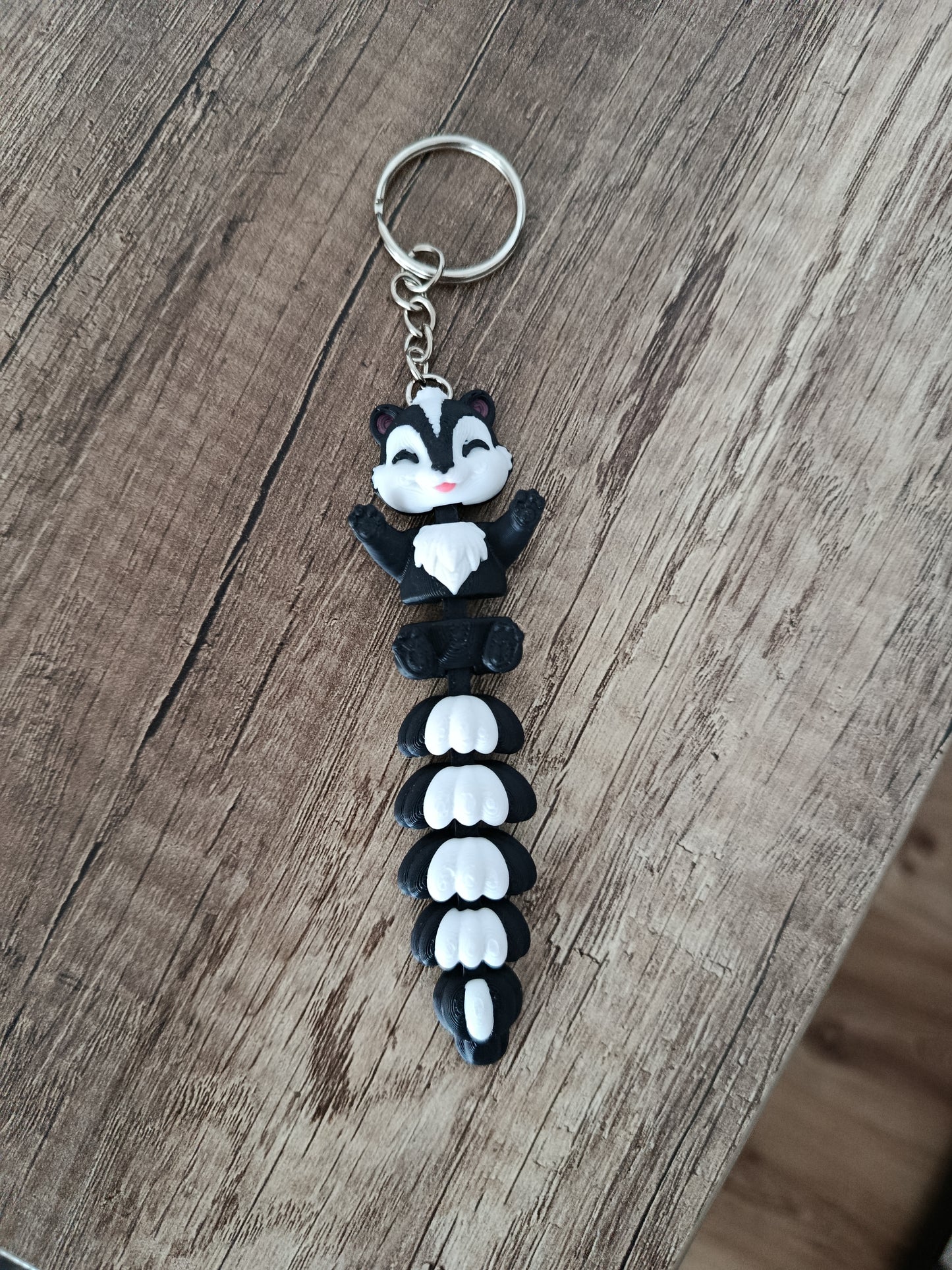Gelenk-Stinktier | Beweglicher Schlüsselanhänger | Fidget Keychain | Tierliebhaber Geschenk