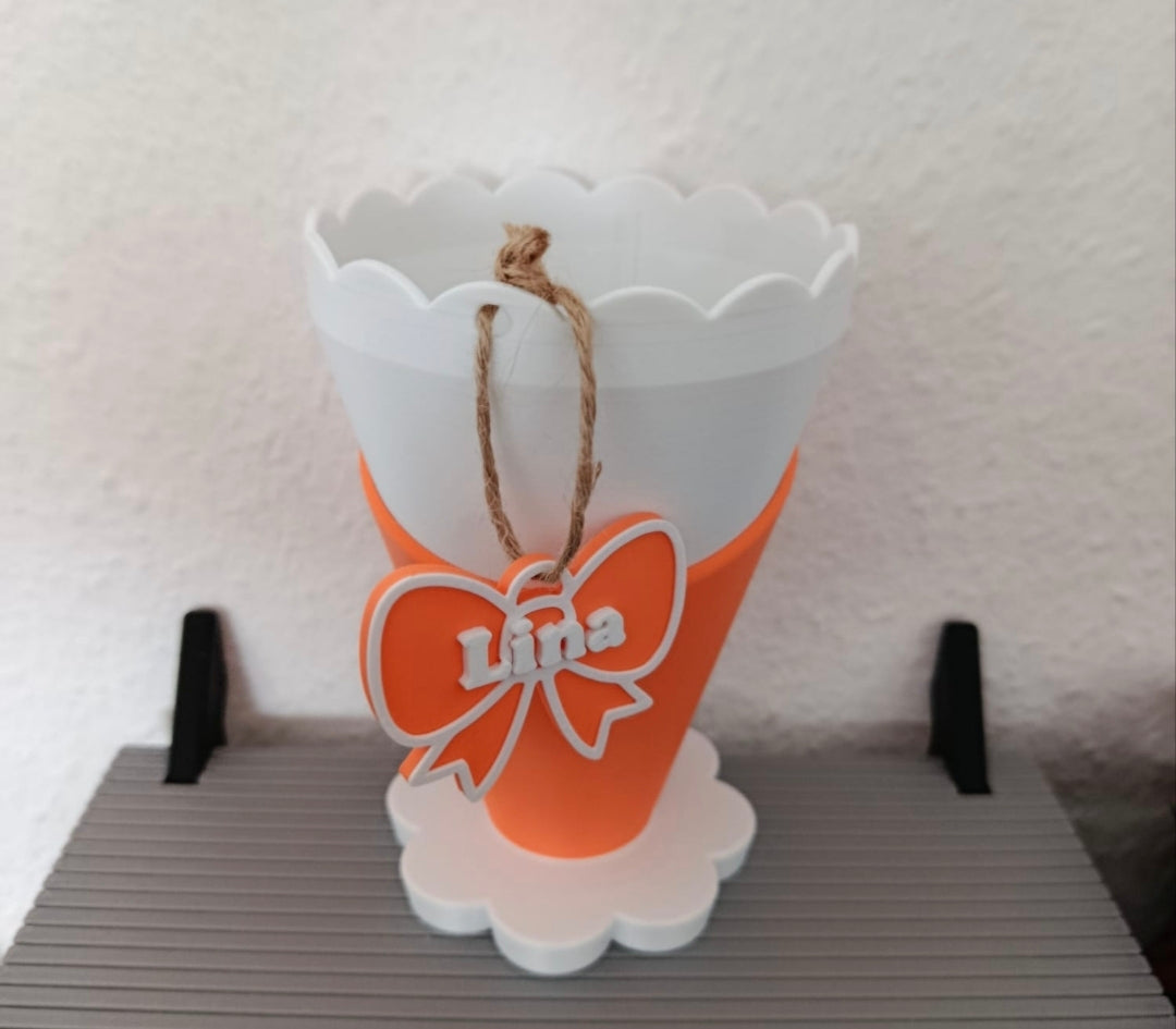 Personalisierte Schultüte für Mädchen | Mit Wunschname | Einschulungsgeschenk | 15 cm